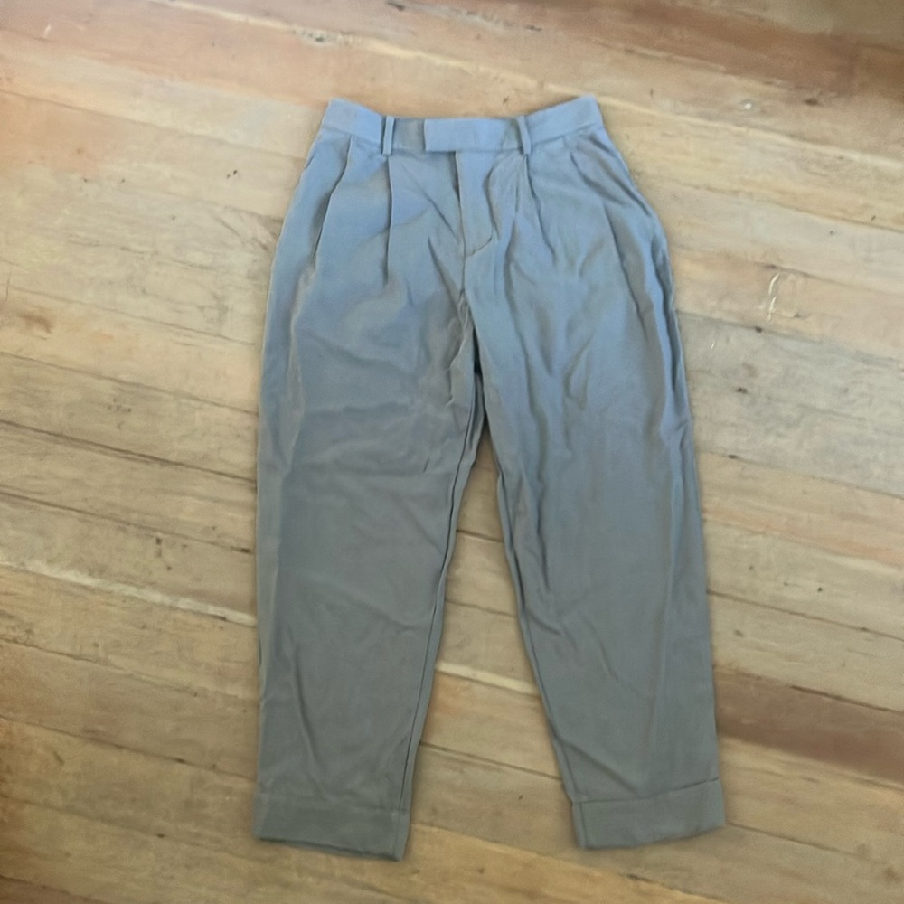Everlane slacks